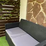 Flóra A Balatonnál Apartamento Lovas