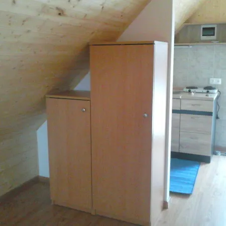 Appartamento Flóra A Balatonnál