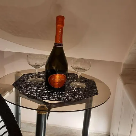 Flóra A Balatonnál Apartamento *