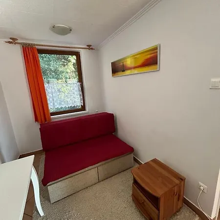 Flora Vendeghaz A Balatonnal Daire