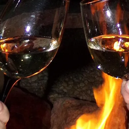 Flóra A Balatonnál Apartamento Lovas