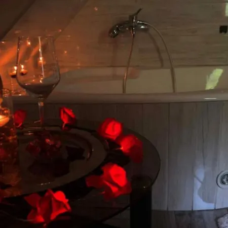 Apartamento Flóra A Balatonnál *