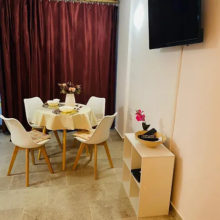 Flora Vendeghaz A Balatonnal Lägenhet