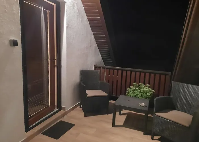 Flora Vendeghaz A Balatonnal Lägenhet